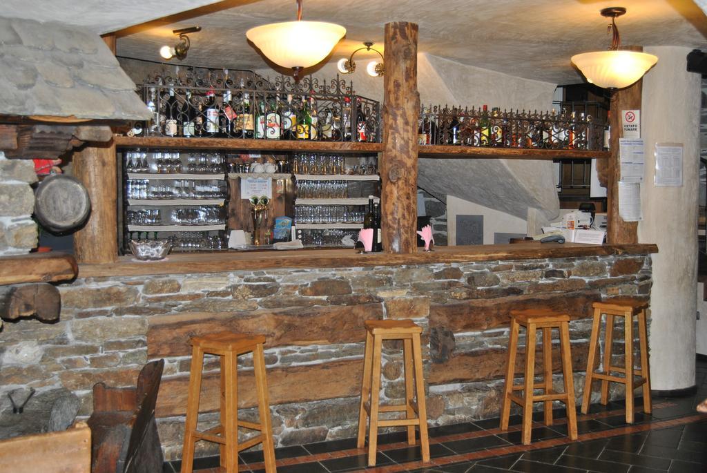 Casa Vacanza La Rocca Chiesa in Valmalenco Buitenkant foto