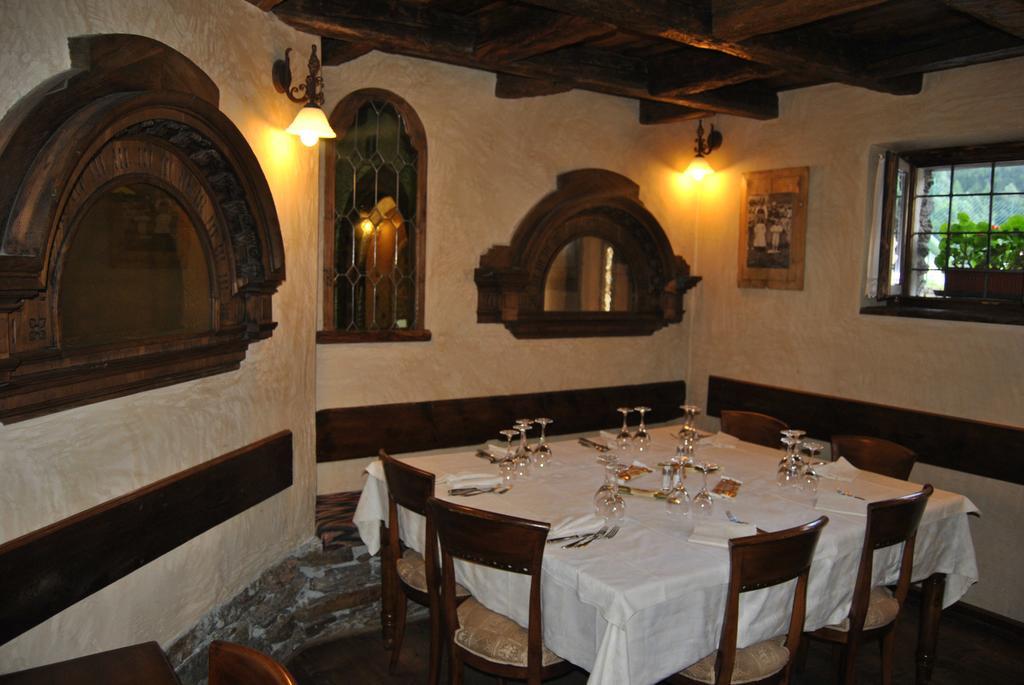 Casa Vacanza La Rocca Chiesa in Valmalenco Buitenkant foto