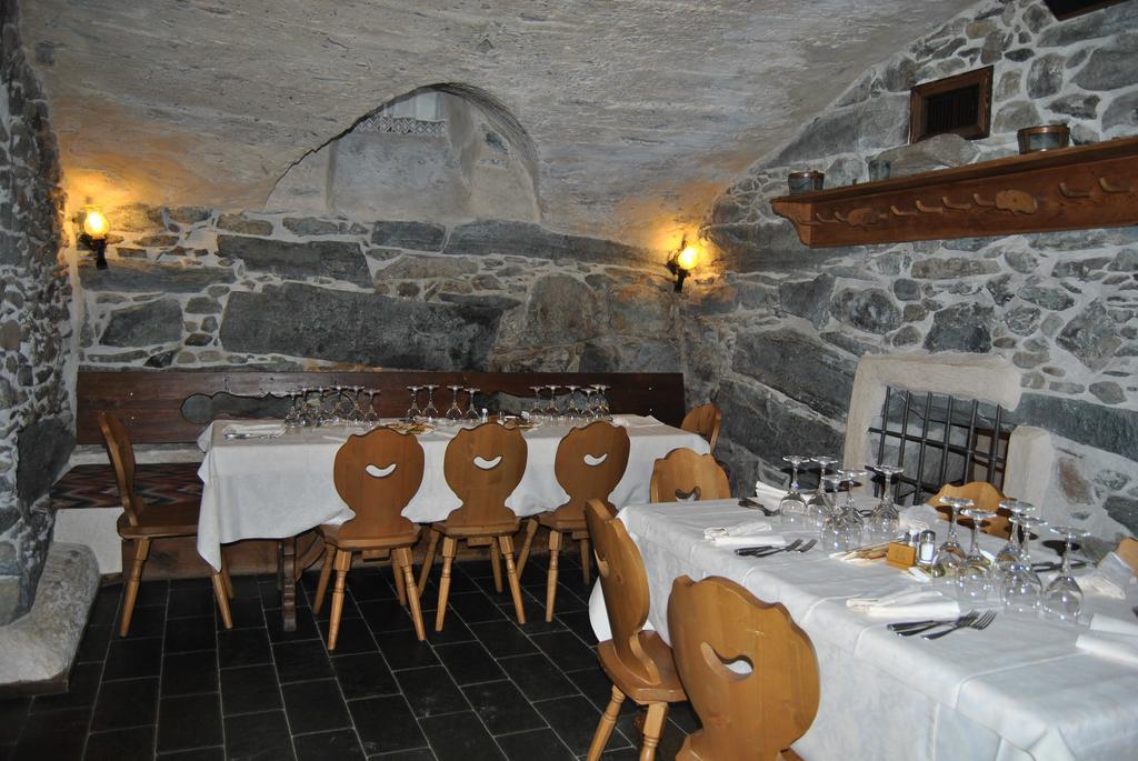 Casa Vacanza La Rocca Chiesa in Valmalenco Buitenkant foto