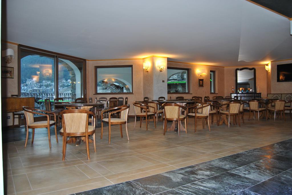 Casa Vacanza La Rocca Chiesa in Valmalenco Buitenkant foto