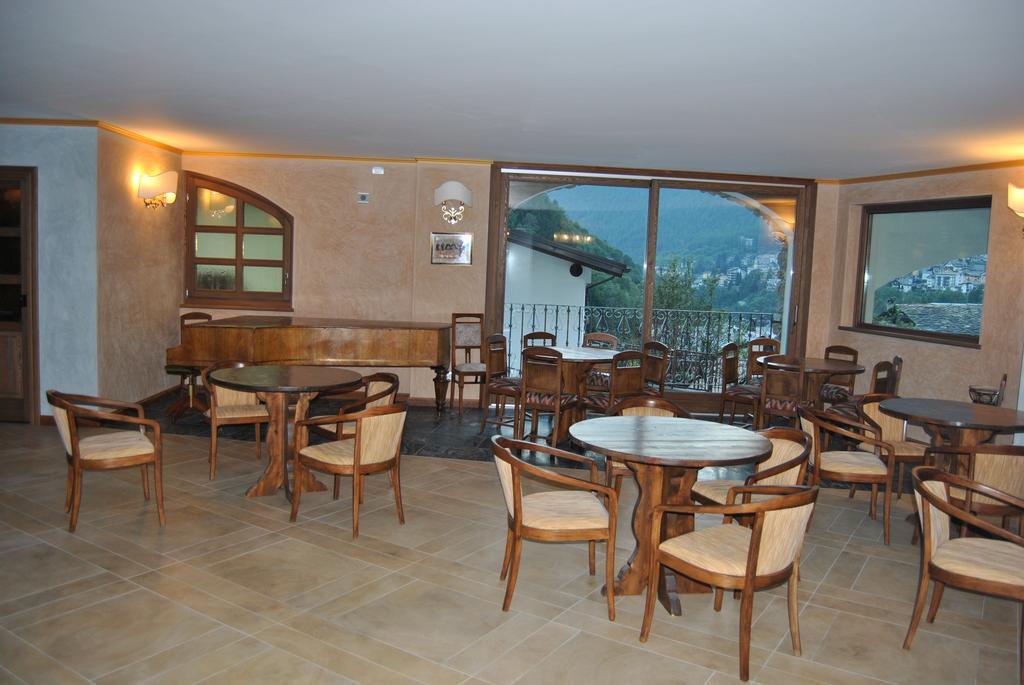 Casa Vacanza La Rocca Chiesa in Valmalenco Buitenkant foto