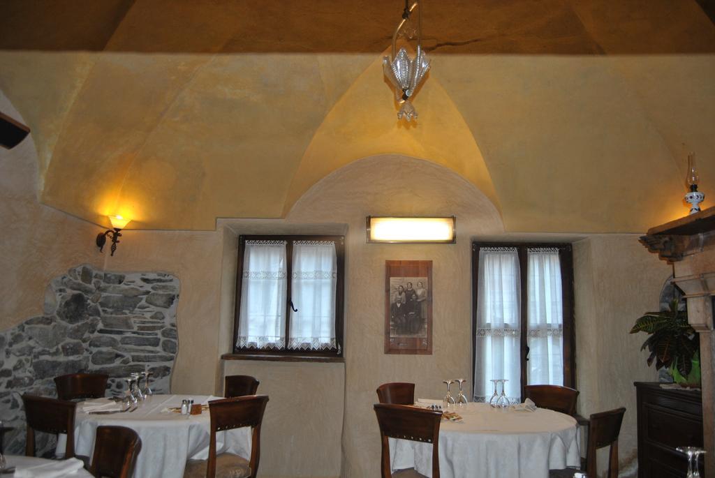 Casa Vacanza La Rocca Chiesa in Valmalenco Buitenkant foto