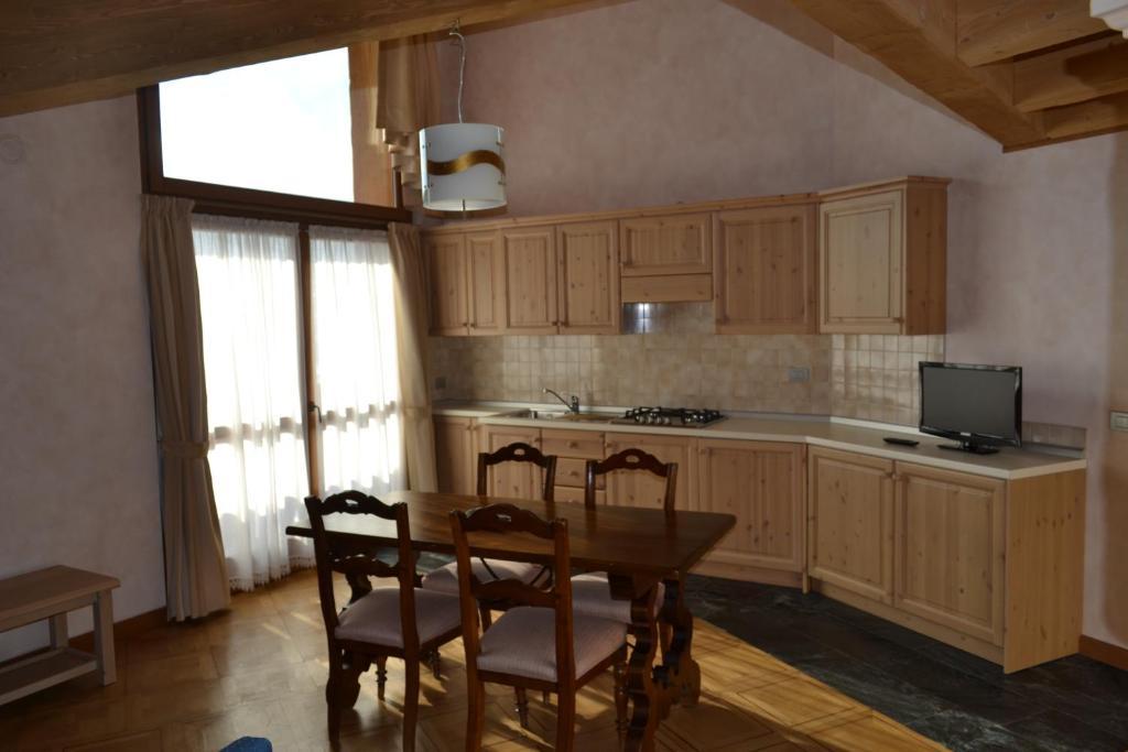 Casa Vacanza La Rocca Chiesa in Valmalenco Kamer foto